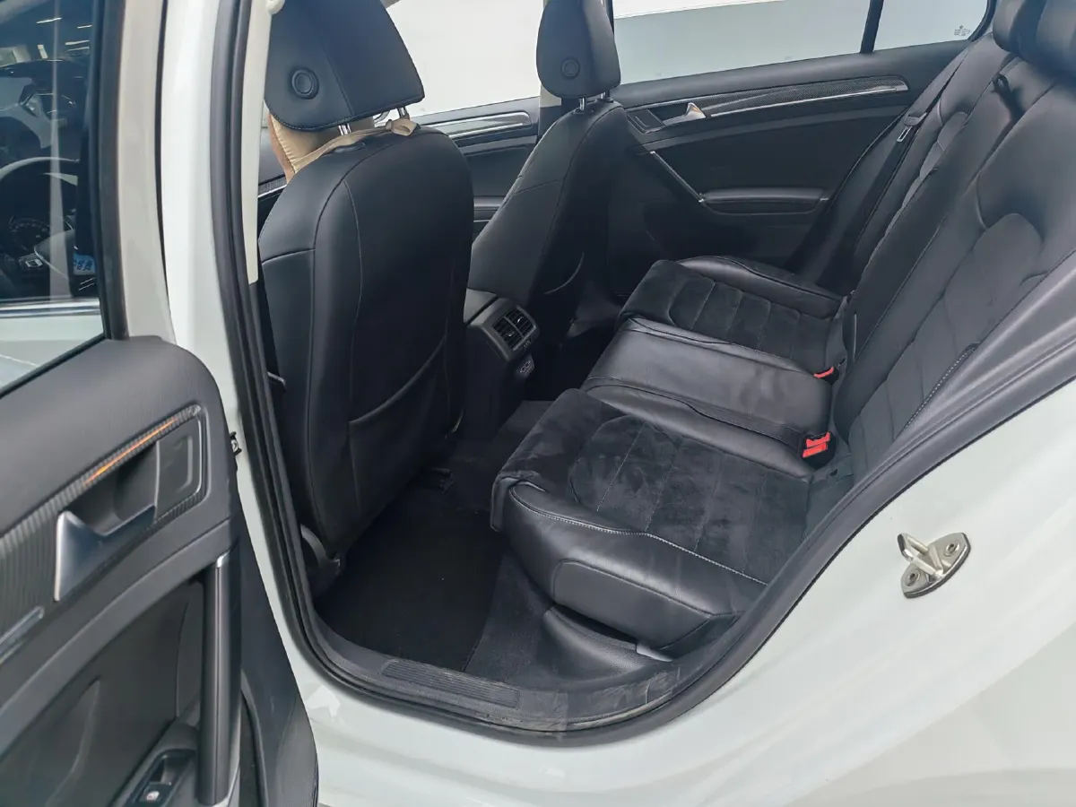 2019 Volkswagen Golf 1.4T 150HP L4 7DCT,autocango,china used car exporter,china ev exporter,chinese used car exporter,chinese used ev exporter