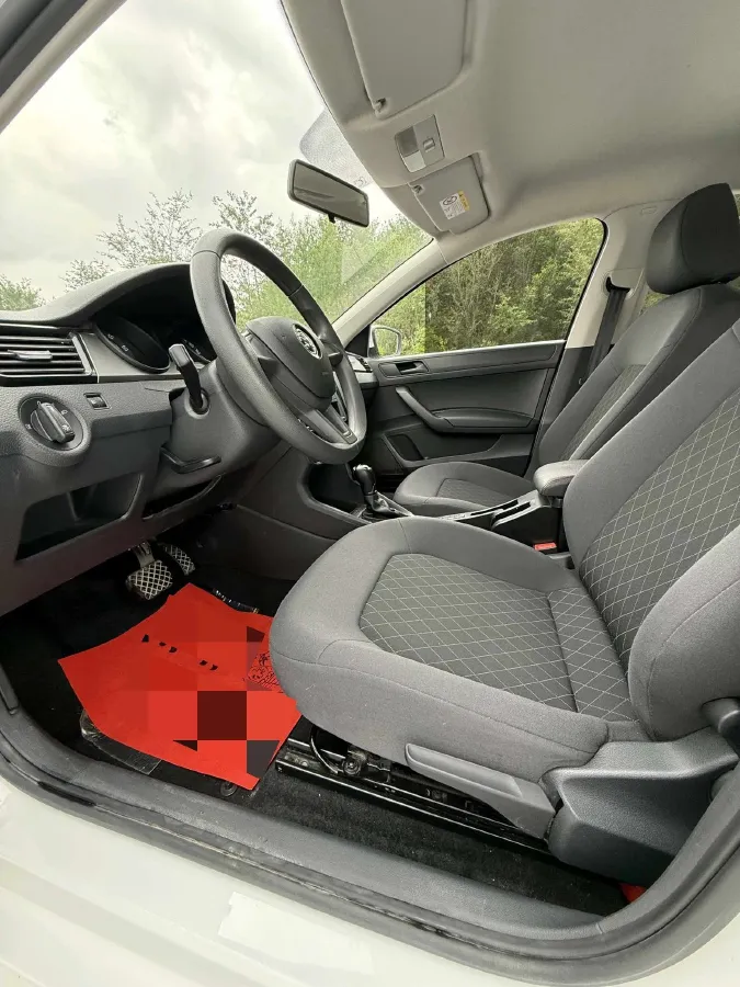 2020 DongFeng Aeolus YiXuan 1.5T 150HP L4 6DCT,autocango,china used car exporter,china ev exporter,chinese used car exporter,chinese used ev exporter