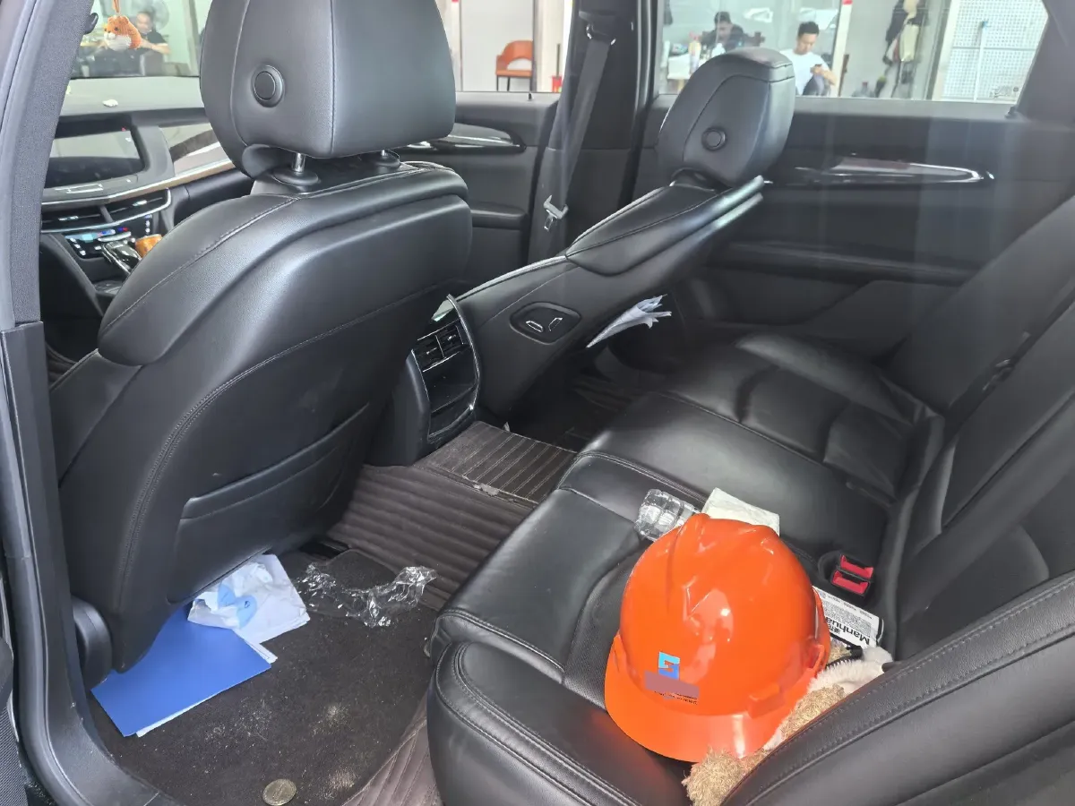 2021 Cadillac CT6 2.0T 237HP L4 10AT,autocango,china used car exporter,china ev exporter,chinese used car exporter,chinese used ev exporter