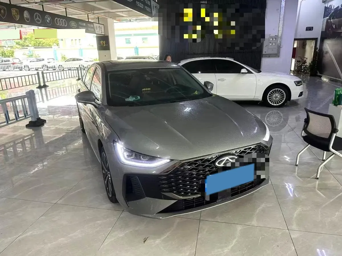 2025 Chery Arrizo 8 Pro 1.6T 197HP L4 7DCT,autocango,china used car exporter,china ev exporter,chinese used car exporter,chinese used ev exporter