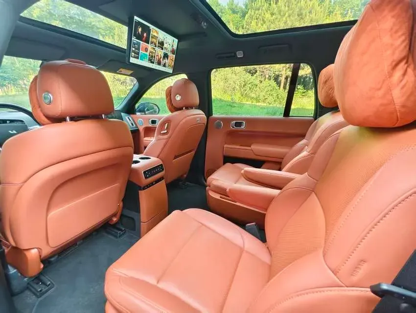 2024 Li L9 Range Extended 154HP REEV 52.3KWH,autocango,china used car exporter,china ev exporter,chinese used car exporter,chinese used ev exporter