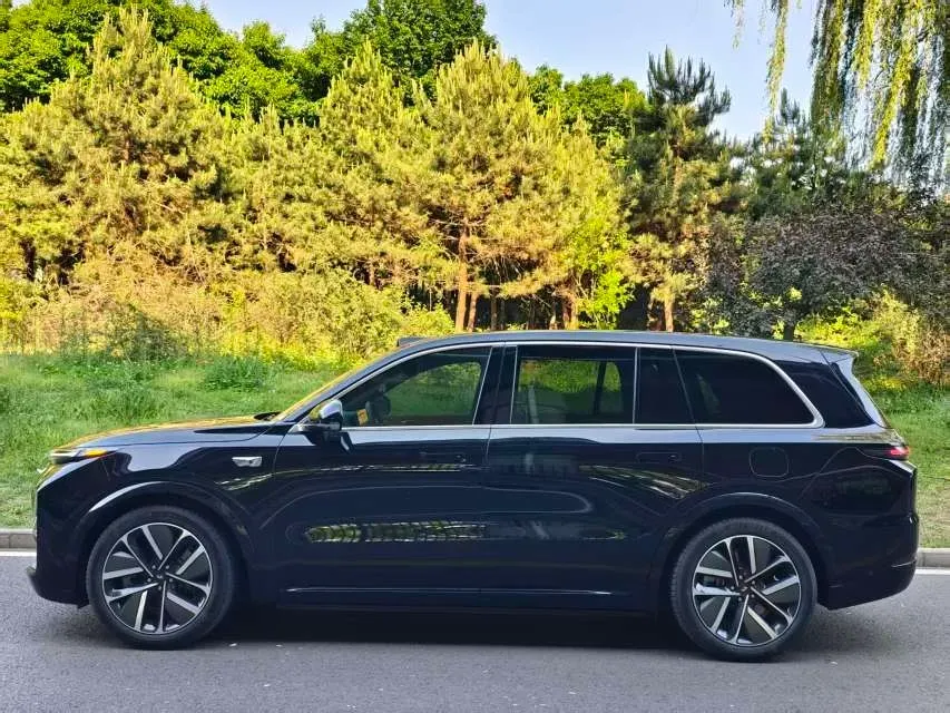 2024 Li L9 Range Extended 154HP REEV 52.3KWH,autocango,china used car exporter,china ev exporter,chinese used car exporter,chinese used ev exporter