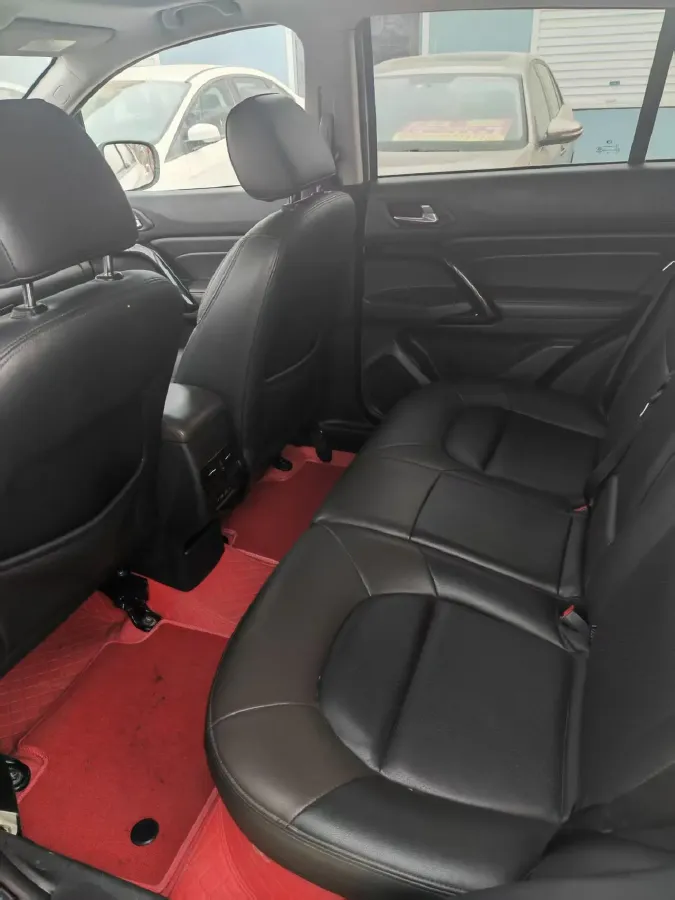 2017 GAC Trumpchi GS4 1.5T 152HP L4 5MT,autocango,china used car exporter,china ev exporter,chinese used car exporter,chinese used ev exporter
