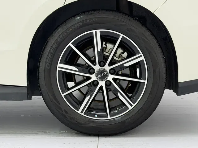 2025 BYD Seal06 1.5L 101HP L4 E-CVT PHEV 15.87KWH,autocango,china used car exporter,china ev exporter,chinese used car exporter,chinese used ev exporter