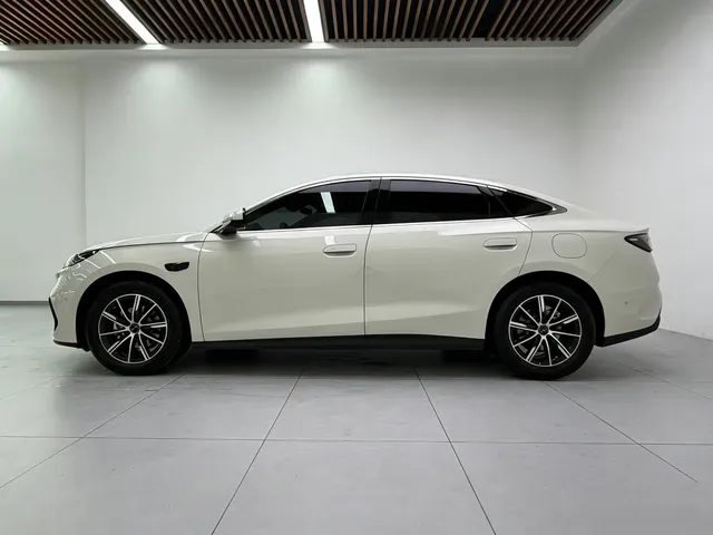 2025 BYD Seal06 1.5L 101HP L4 E-CVT PHEV 15.87KWH,autocango,china used car exporter,china ev exporter,chinese used car exporter,chinese used ev exporter