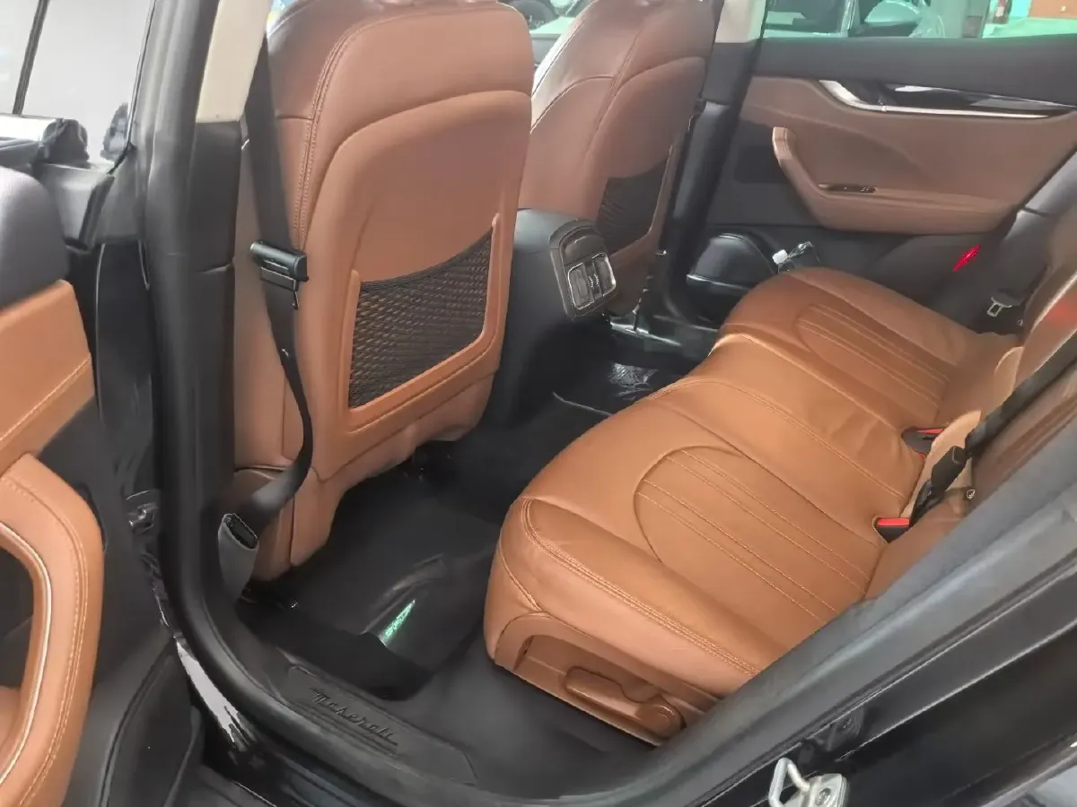 2018 Jaguar XJ 3.0T 340HP V6 8AT,autocango,china used car exporter,china ev exporter,chinese used car exporter,chinese used ev exporter