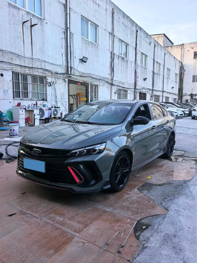 2022 Geely Binray 1.5T 181HP L4 7DCT,autocango,china used car exporter,china ev exporter,chinese used car exporter,chinese used ev exporter