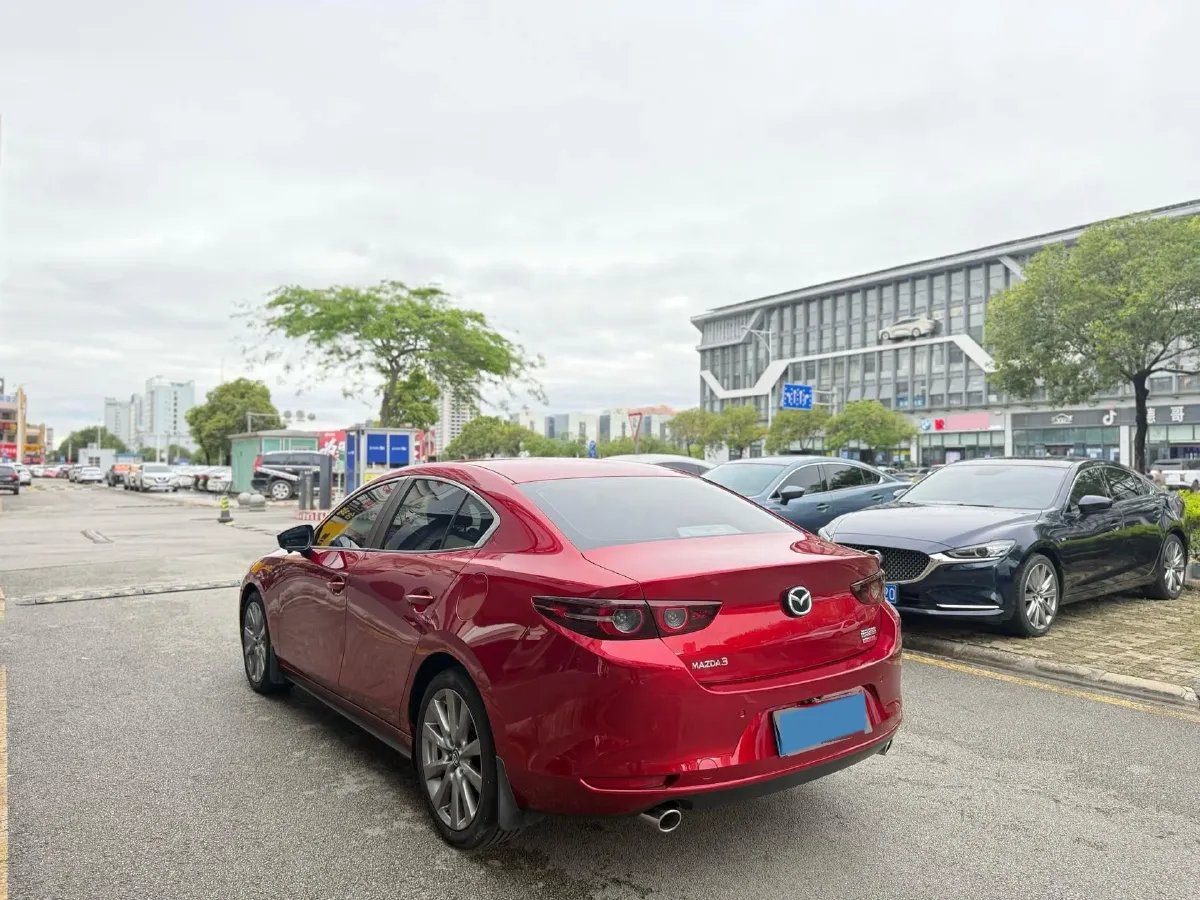 2021 Mazda 3 Axela 2.0L 158HP L4 6AT,autocango,china used car exporter,china ev exporter,chinese used car exporter,chinese used ev exporter
