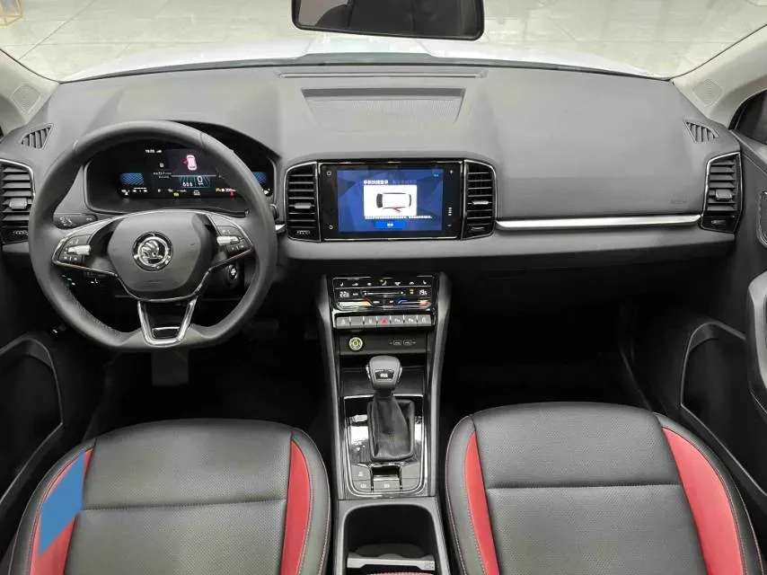 2023 Skoda Karoq 1.4T 150HP L4 7DCT,autocango,china used car exporter,china ev exporter,chinese used car exporter,chinese used ev exporter