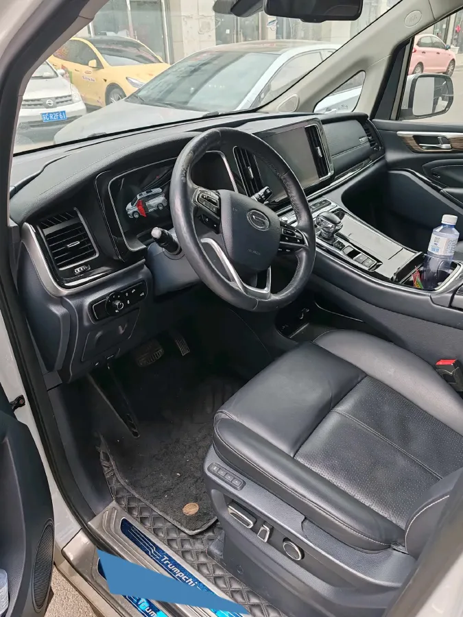 2021 GAC Trumpchi M8 2.0T 252HP L4 8AT,autocango,china used car exporter,china ev exporter,chinese used car exporter,chinese used ev exporter