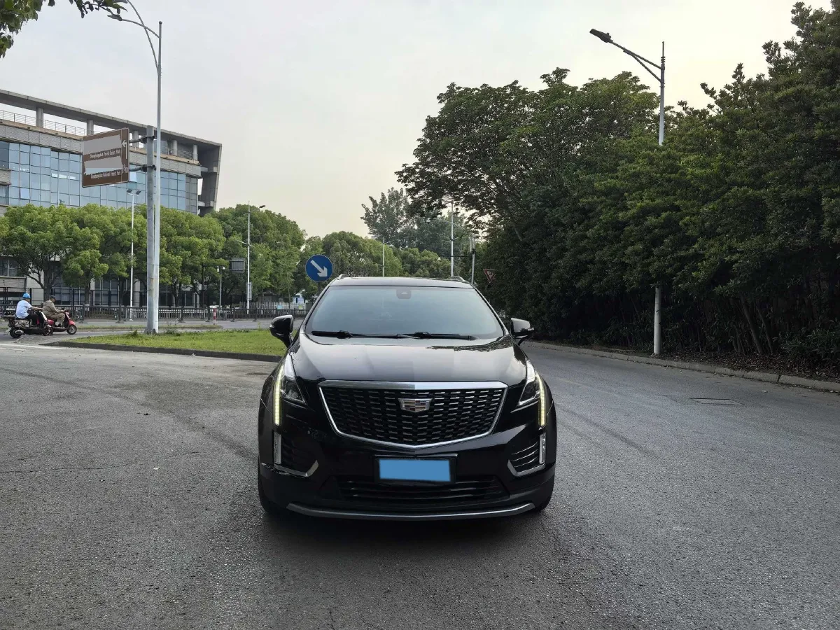 2020 Cadillac XT5 2.0T 237HP L4 9AT,autocango,china used car exporter,china ev exporter,chinese used car exporter,chinese used ev exporter