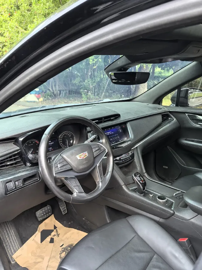 2020 Cadillac XT5 2.0T 237HP L4 9AT,autocango,china used car exporter,china ev exporter,chinese used car exporter,chinese used ev exporter