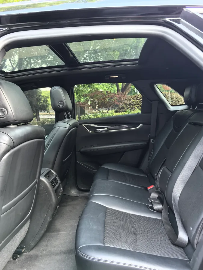 2020 Cadillac XT5 2.0T 237HP L4 9AT,autocango,china used car exporter,china ev exporter,chinese used car exporter,chinese used ev exporter