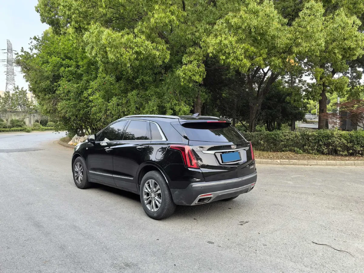 2020 Cadillac XT5 2.0T 237HP L4 9AT,autocango,china used car exporter,china ev exporter,chinese used car exporter,chinese used ev exporter
