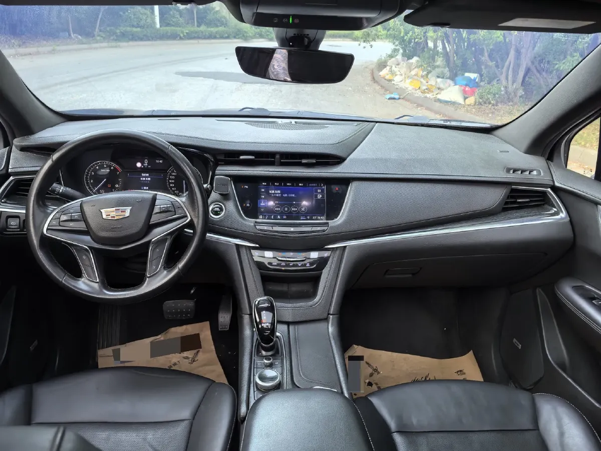 2020 Cadillac XT5 2.0T 237HP L4 9AT,autocango,china used car exporter,china ev exporter,chinese used car exporter,chinese used ev exporter