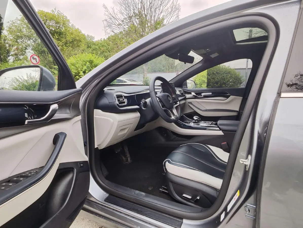2021 MAXUS G50 1.5T 169HP L4 7DCT,autocango,china used car exporter,china ev exporter,chinese used car exporter,chinese used ev exporter
