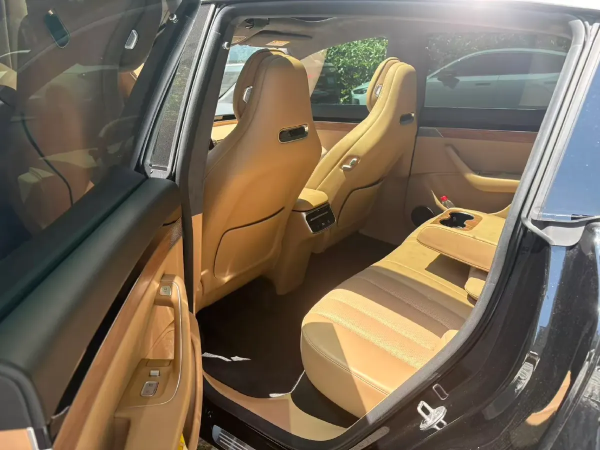 2024 HIMA R7 BEV 82KWH,autocango,china used car exporter,china ev exporter,chinese used car exporter,chinese used ev exporter