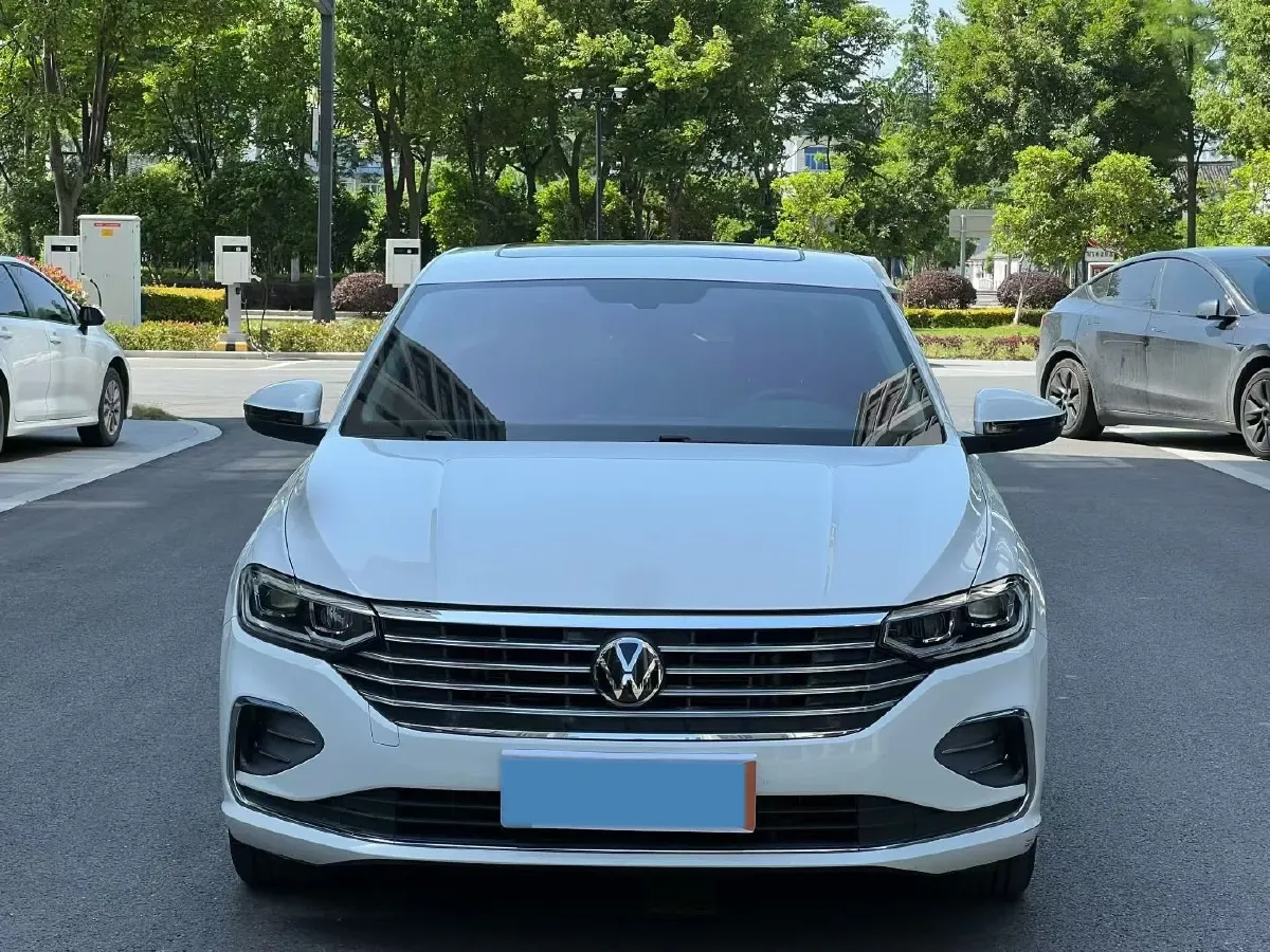 2023 Volkswagen Lavida 1.4T 150HP L4 7DCT,autocango,china used car exporter,china ev exporter,chinese used car exporter,chinese used ev exporter