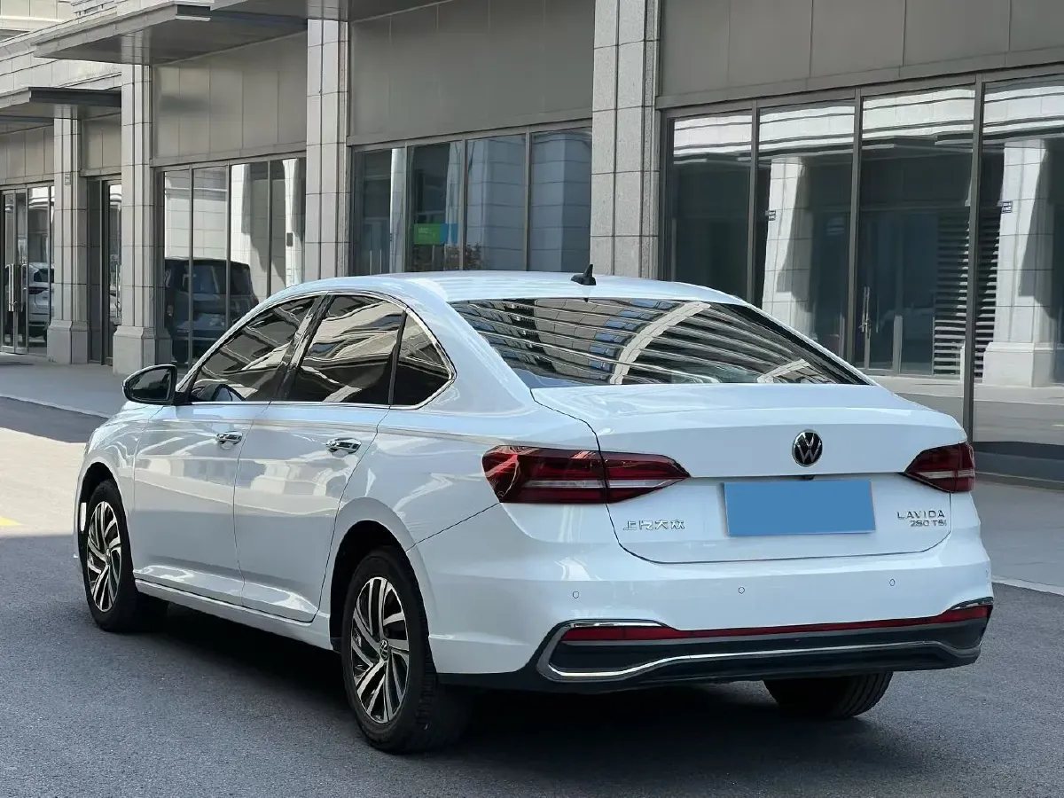 2023 Volkswagen Lavida 1.4T 150HP L4 7DCT,autocango,china used car exporter,china ev exporter,chinese used car exporter,chinese used ev exporter