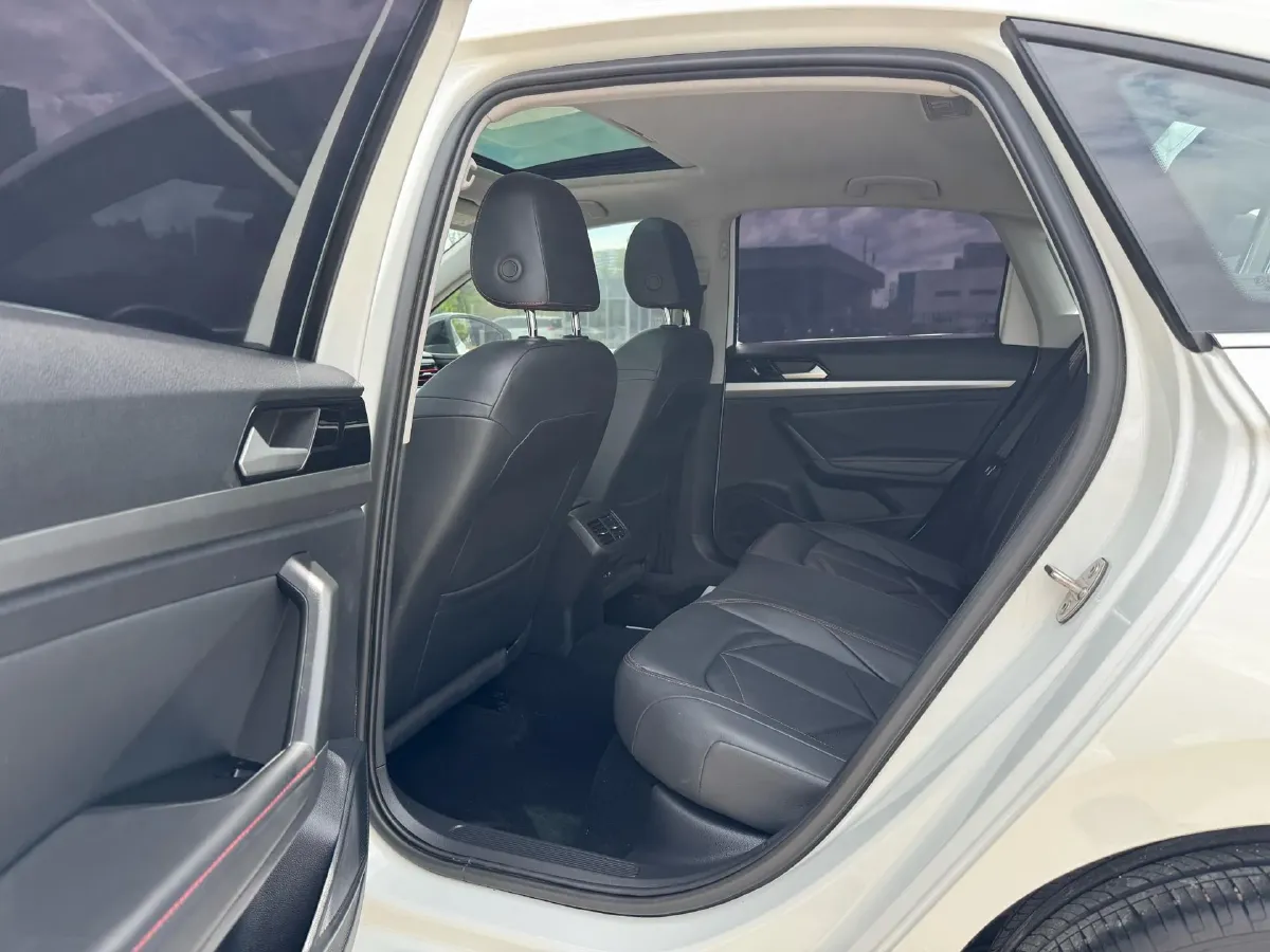 2024 Volkswagen Lavida 1.5T 160HP L4 7DCT,autocango,china used car exporter,china ev exporter,chinese used car exporter,chinese used ev exporter