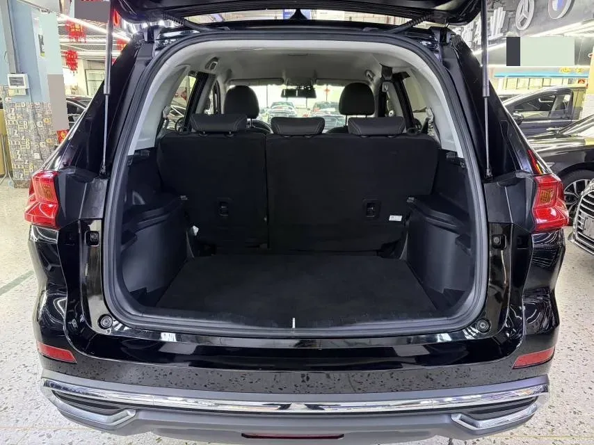 2021 Haval M6 1.5T 150HP L4 7DCT,autocango,china used car exporter,china ev exporter,chinese used car exporter,chinese used ev exporter