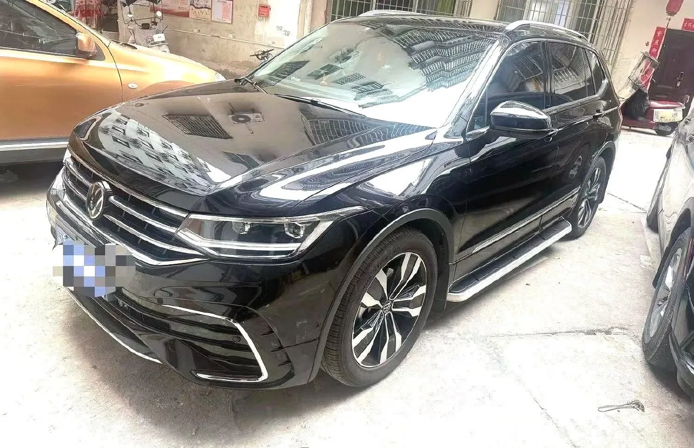 2024 Volkswagen Tiguan L 2.0T 186HP L4 7DCT,autocango,china used car exporter,china ev exporter,chinese used car exporter,chinese used ev exporter