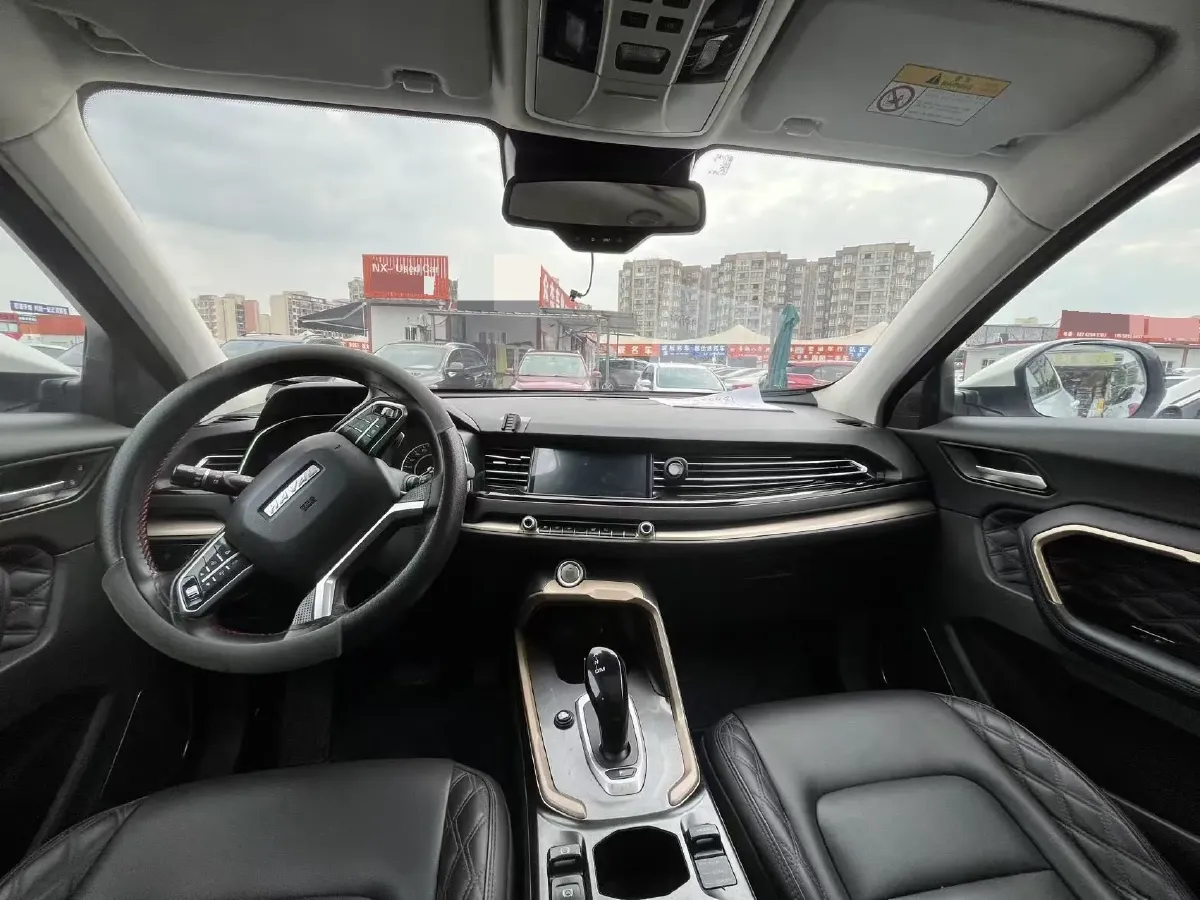 2020 Haval H6 2.0T 224HP L4 7DCT,autocango,china used car exporter,china ev exporter,chinese used car exporter,chinese used ev exporter