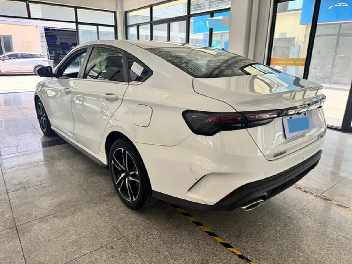 2022 Geely Binray 1.5T 181HP L4 7DCT,autocango,china used car exporter,china ev exporter,chinese used car exporter,chinese used ev exporter