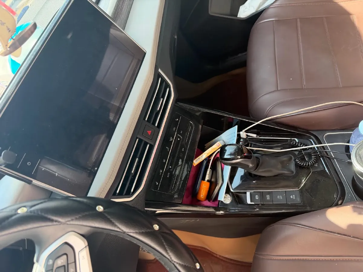 2023 Volkswagen Tayron 2.0T 186HP L4 7DCT,autocango,china used car exporter,china ev exporter,chinese used car exporter,chinese used ev exporter