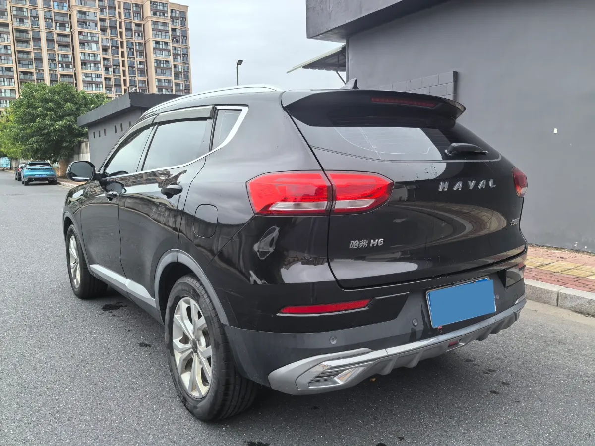 2021 Haval H6 1.5T 150HP L4 7DCT,autocango,china used car exporter,china ev exporter,chinese used car exporter,chinese used ev exporter