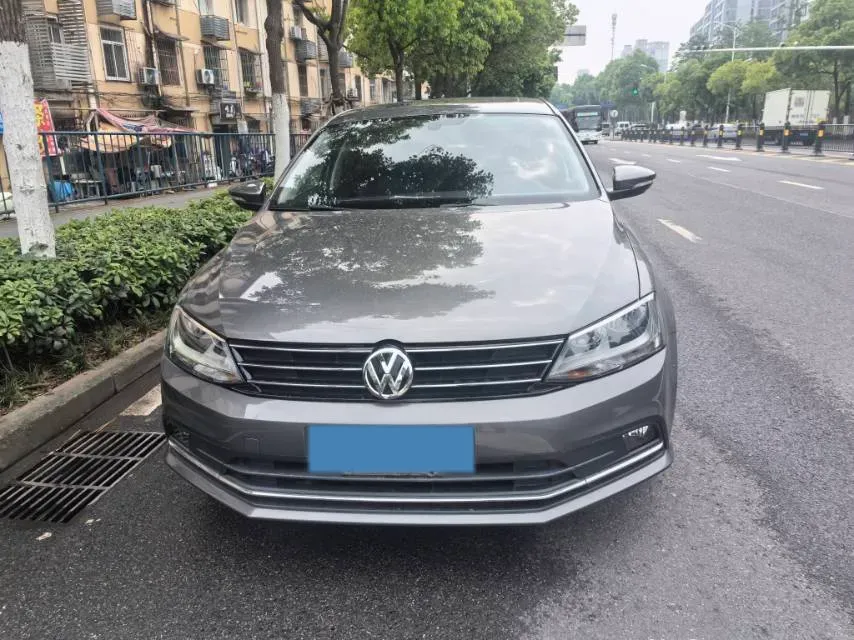 2017 Volkswagen Sagitar 1.2T 110HP L4 7DCT,autocango,china used car exporter,china ev exporter,chinese used car exporter,chinese used ev exporter
