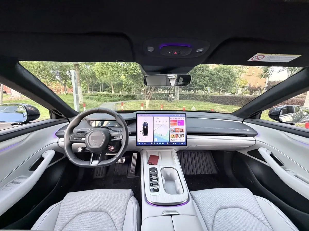 2024 MI SU7 BEV 101KWH,autocango,china used car exporter,china ev exporter,chinese used car exporter,chinese used ev exporter