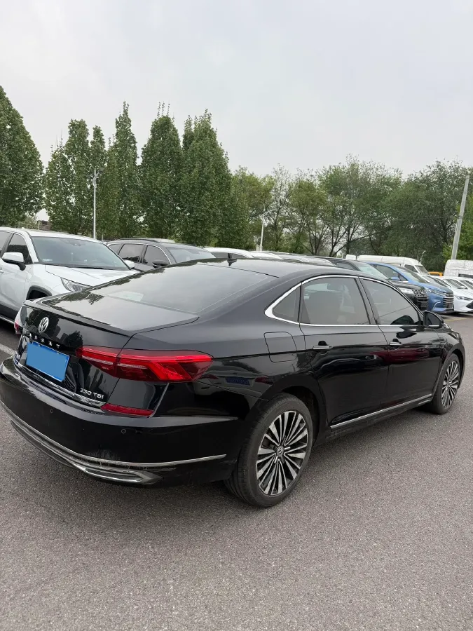 2019 Volvo V40 1.5T 152HP L4 6AT,autocango,china used car exporter,china ev exporter,chinese used car exporter,chinese used ev exporter