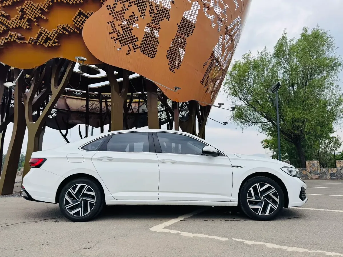 2023 Volkswagen Sagitar 1.4T 150HP L4 7DCT,autocango,china used car exporter,china ev exporter,chinese used car exporter,chinese used ev exporter