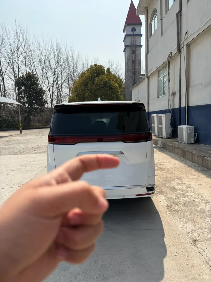 2024 Denza D9 1.5T 139HP L4 E-CVT PHEV 40KWH,autocango,china used car exporter,china ev exporter,chinese used car exporter,chinese used ev exporter