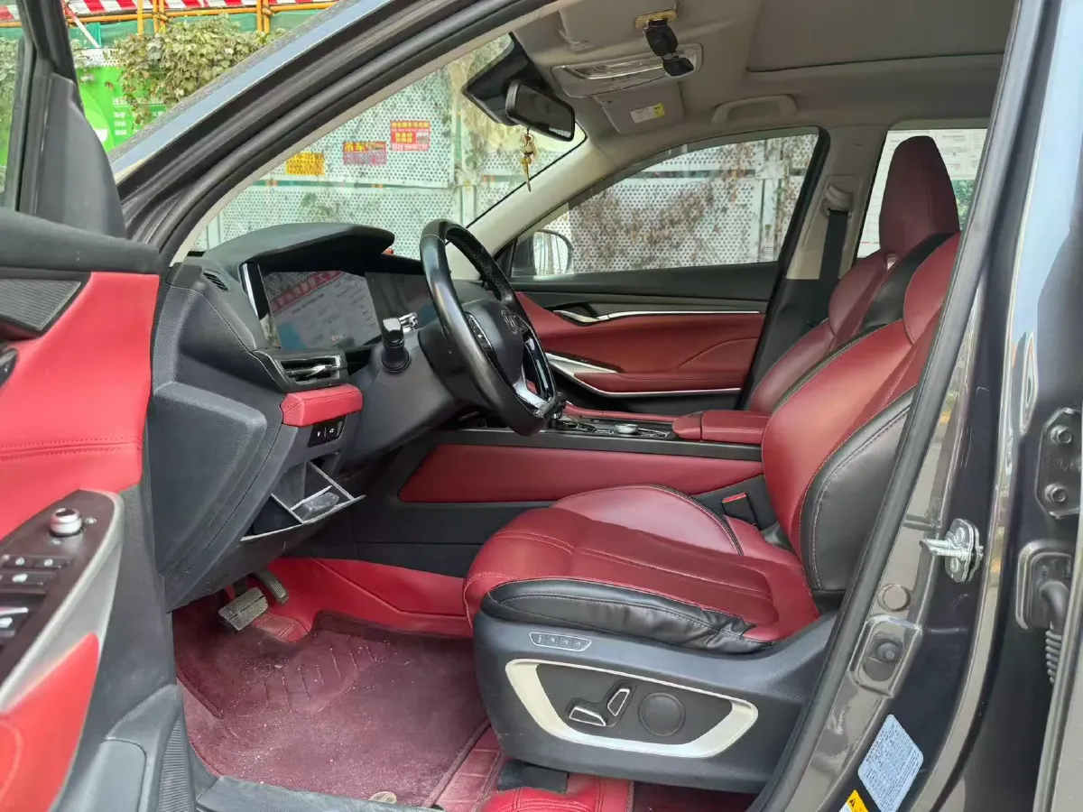 2021 ChangAn CS75 Plus 2.0T 233HP L4 8AT,autocango,china used car exporter,china ev exporter,chinese used car exporter,chinese used ev exporter