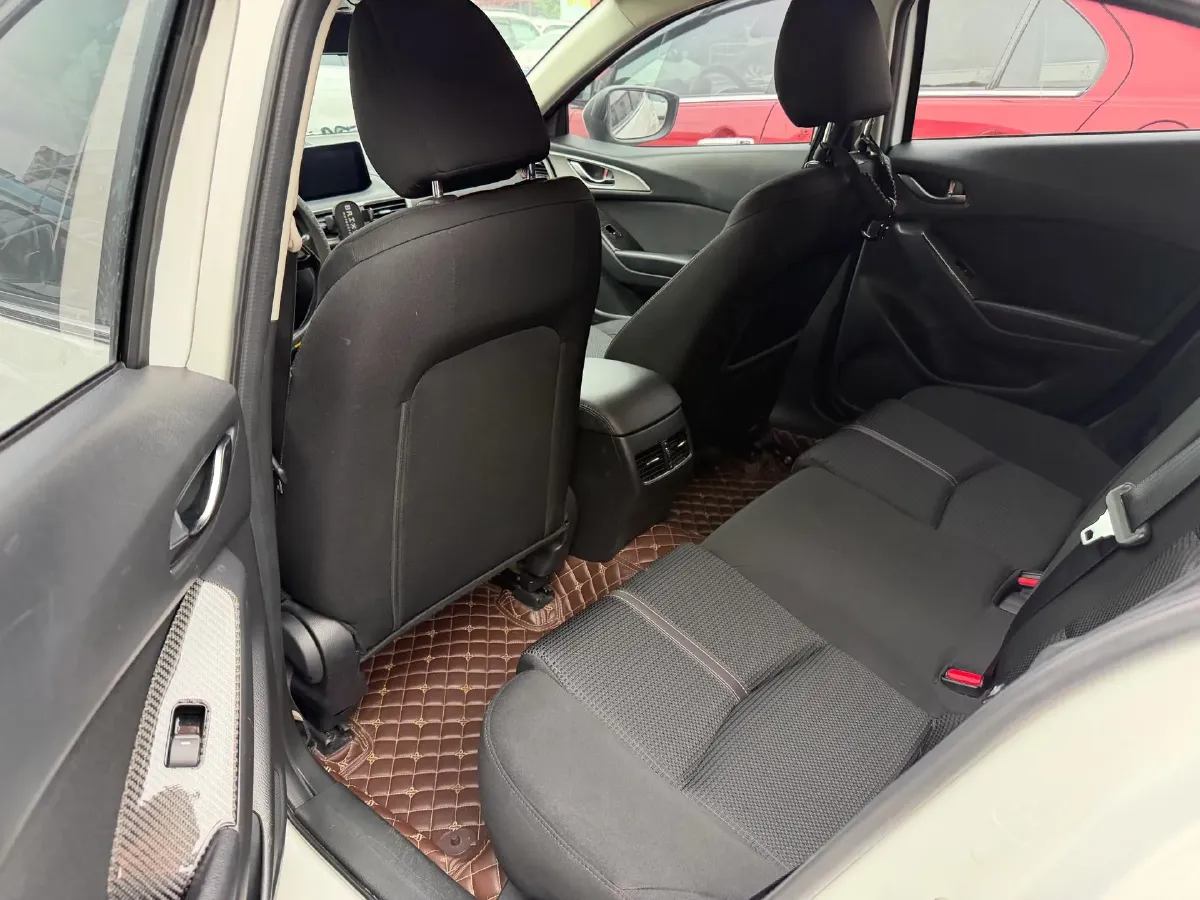 2017 Mazda 3 Axela 1.5L 117HP L4 6AT,autocango,china used car exporter,china ev exporter,chinese used car exporter,chinese used ev exporter