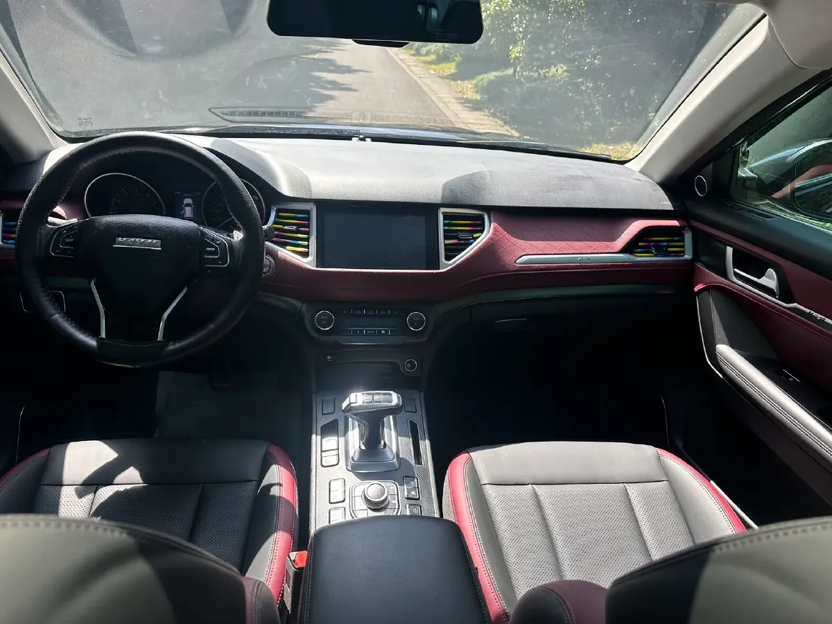 2020 Haval H6 Coupe 1.5T 150HP L4 7DCT,autocango,china used car exporter,china ev exporter,chinese used car exporter,chinese used ev exporter