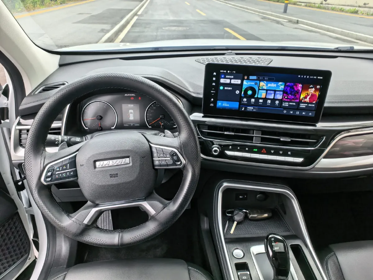 2025 Haval H6 1.5T 150HP L4 7DCT,autocango,china used car exporter,china ev exporter,chinese used car exporter,chinese used ev exporter
