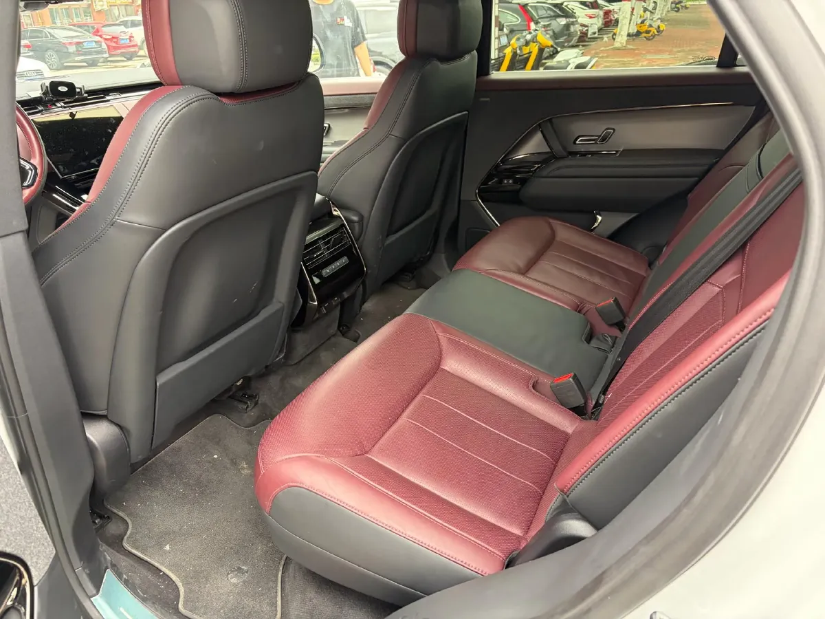 2025 Land Rover Range Rover Sport 3.0T 400HP L6 8AT,autocango,china used car exporter,china ev exporter,chinese used car exporter,chinese used ev exporter