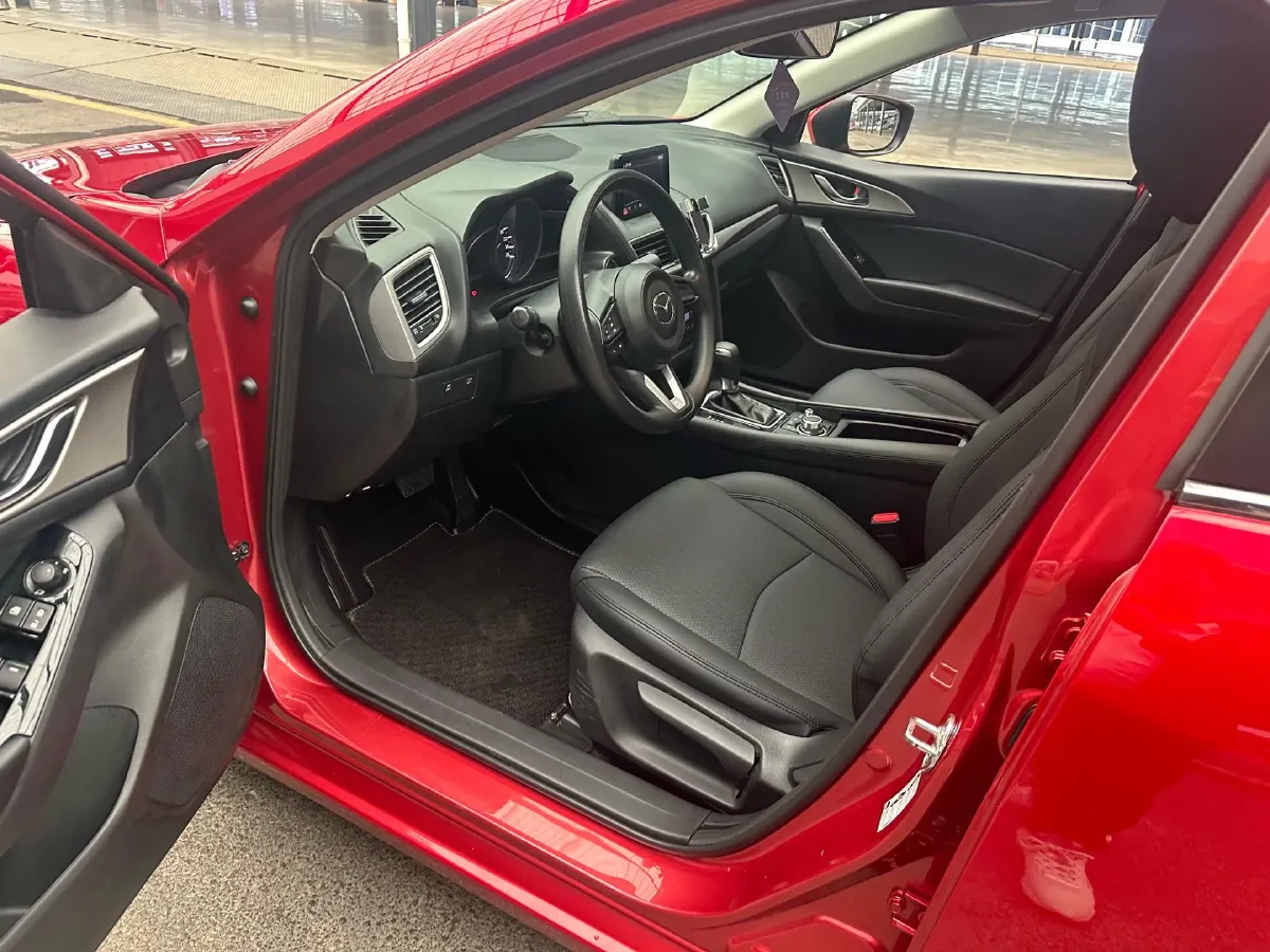2017 Mazda 3 Axela 1.5L 117HP L4 6AT,autocango,china used car exporter,china ev exporter,chinese used car exporter,chinese used ev exporter