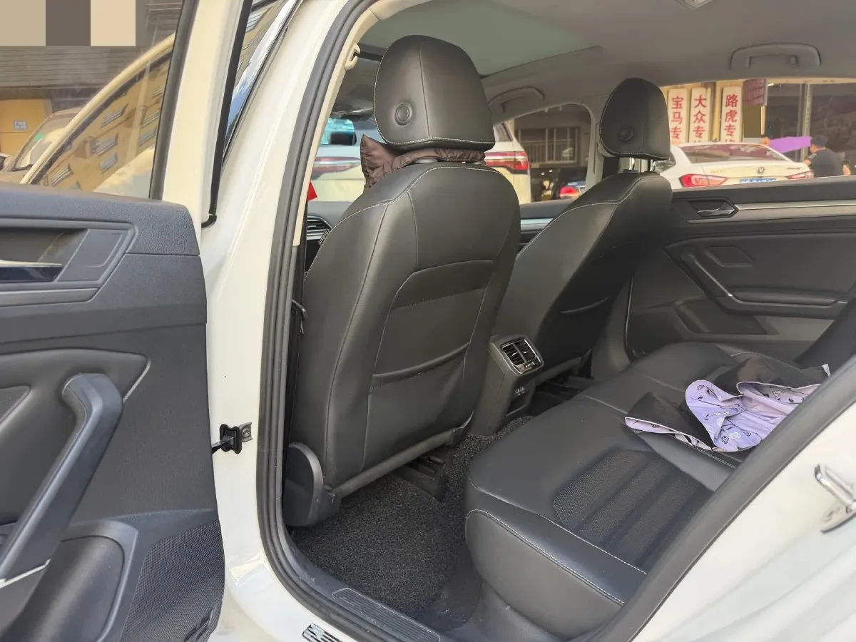 2019 Volkswagen Passat 1.4T 150HP L4 7DCT,autocango,china used car exporter,china ev exporter,chinese used car exporter,chinese used ev exporter