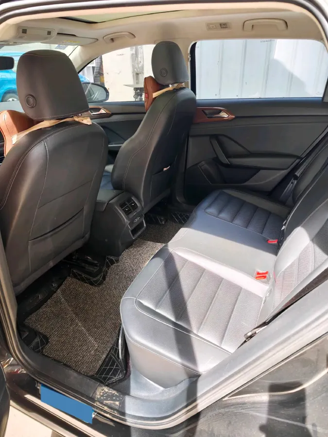 2020 Volkswagen Tharu 2.0T 186HP L4 7DCT,autocango,china used car exporter,china ev exporter,chinese used car exporter,chinese used ev exporter