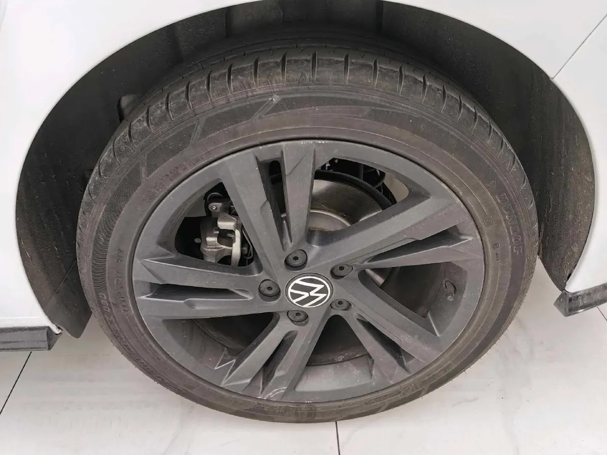 2023 Volkswagen Golf 1.4T 150HP L4 7DCT,autocango,china used car exporter,china ev exporter,chinese used car exporter,chinese used ev exporter