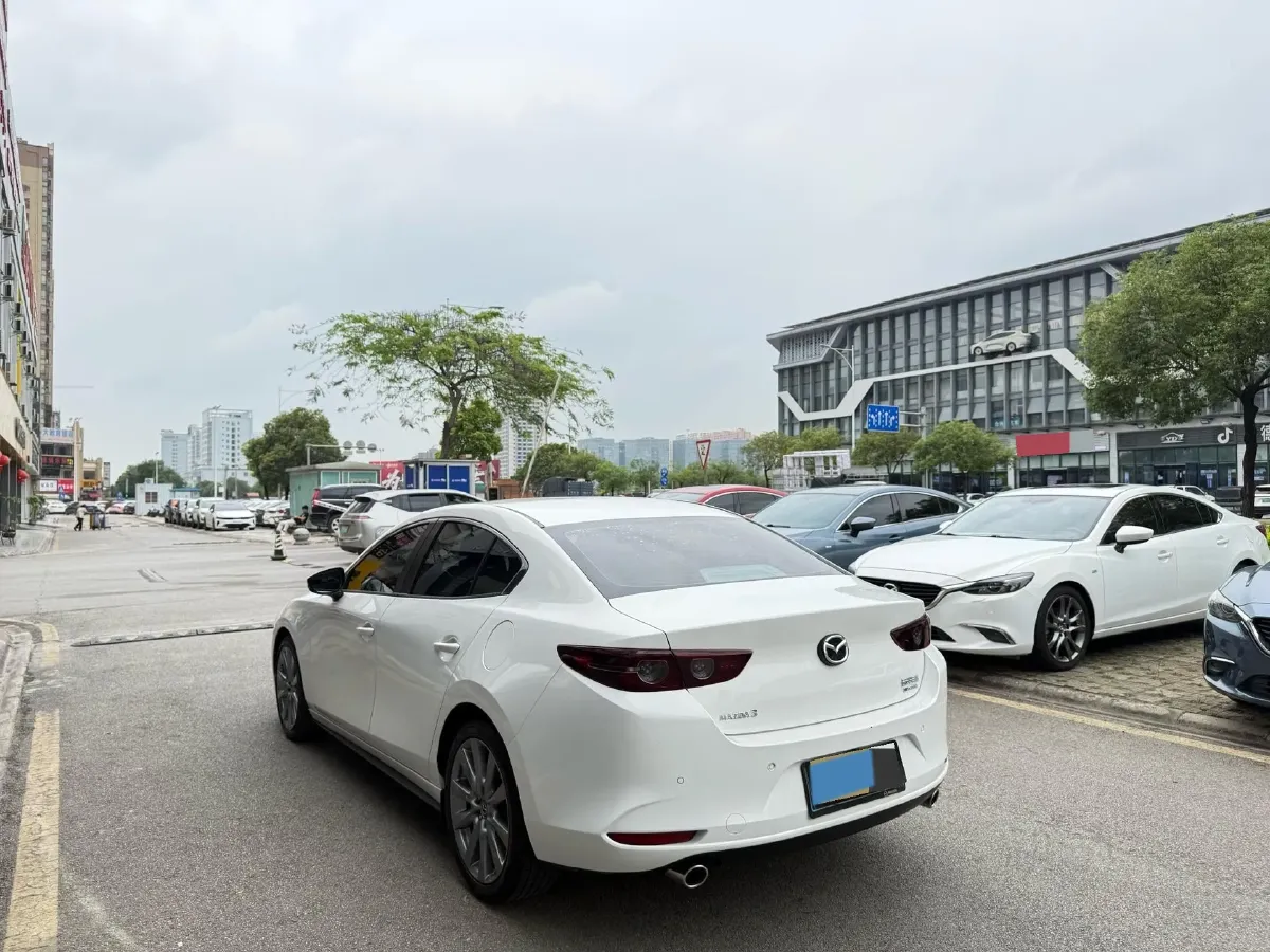 2020 Mazda 3 Axela 2.0L 158HP L4 6AT,autocango,china used car exporter,china ev exporter,chinese used car exporter,chinese used ev exporter