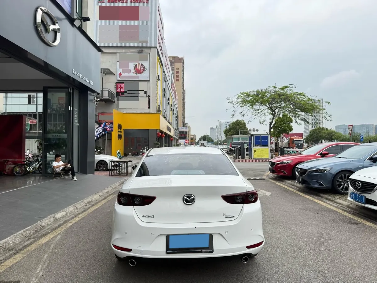 2020 Mazda 3 Axela 2.0L 158HP L4 6AT,autocango,china used car exporter,china ev exporter,chinese used car exporter,chinese used ev exporter