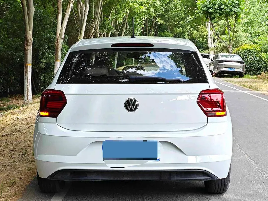 2023 Volkswagen Polo 1.5L 110HP L4 6AT,autocango,china used car exporter,china ev exporter,chinese used car exporter,chinese used ev exporter