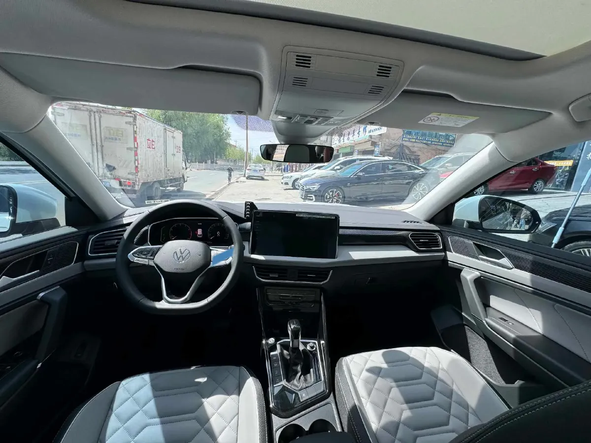 2024 Volkswagen Tayron 2.0T 186HP L4 7DCT,autocango,china used car exporter,china ev exporter,chinese used car exporter,chinese used ev exporter