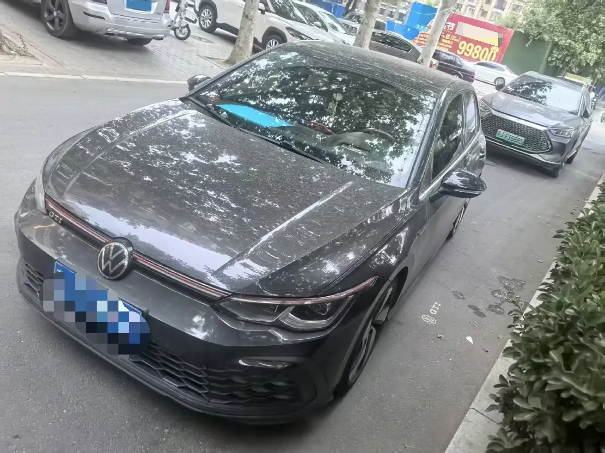 2023 Volkswagen GolfGTI 2.0T 220HP L4 7DCT,autocango,china used car exporter,china ev exporter,chinese used car exporter,chinese used ev exporter