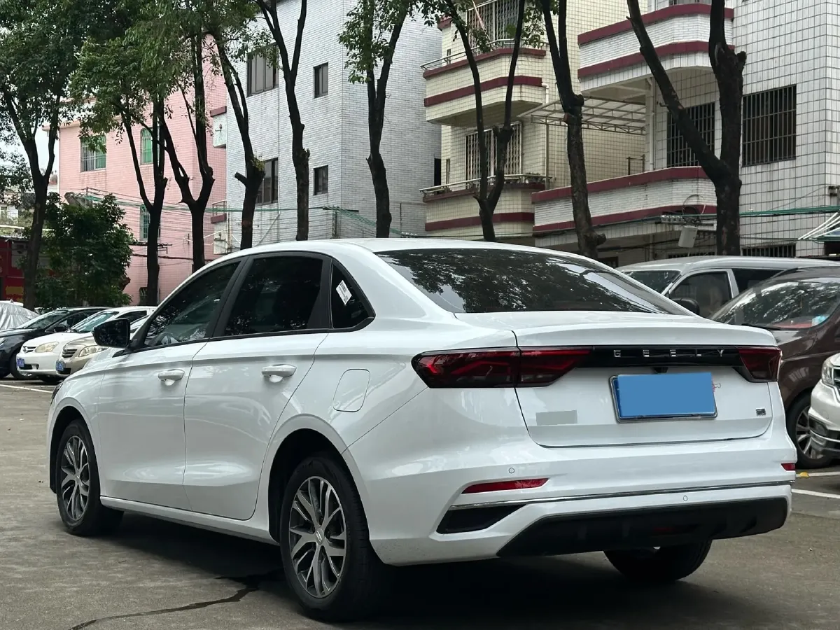 2026 Geely Emgrand 1.5L 120HP L4 5MT,autocango,china used car exporter,china ev exporter,chinese used car exporter,chinese used ev exporter